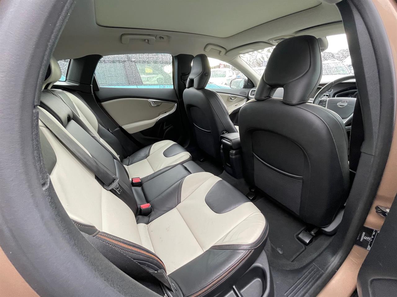 2013 Volvo V40