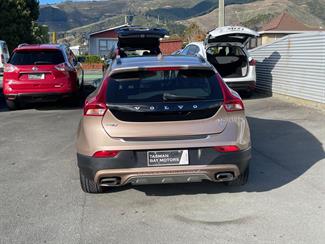 2013 Volvo V40 - Thumbnail