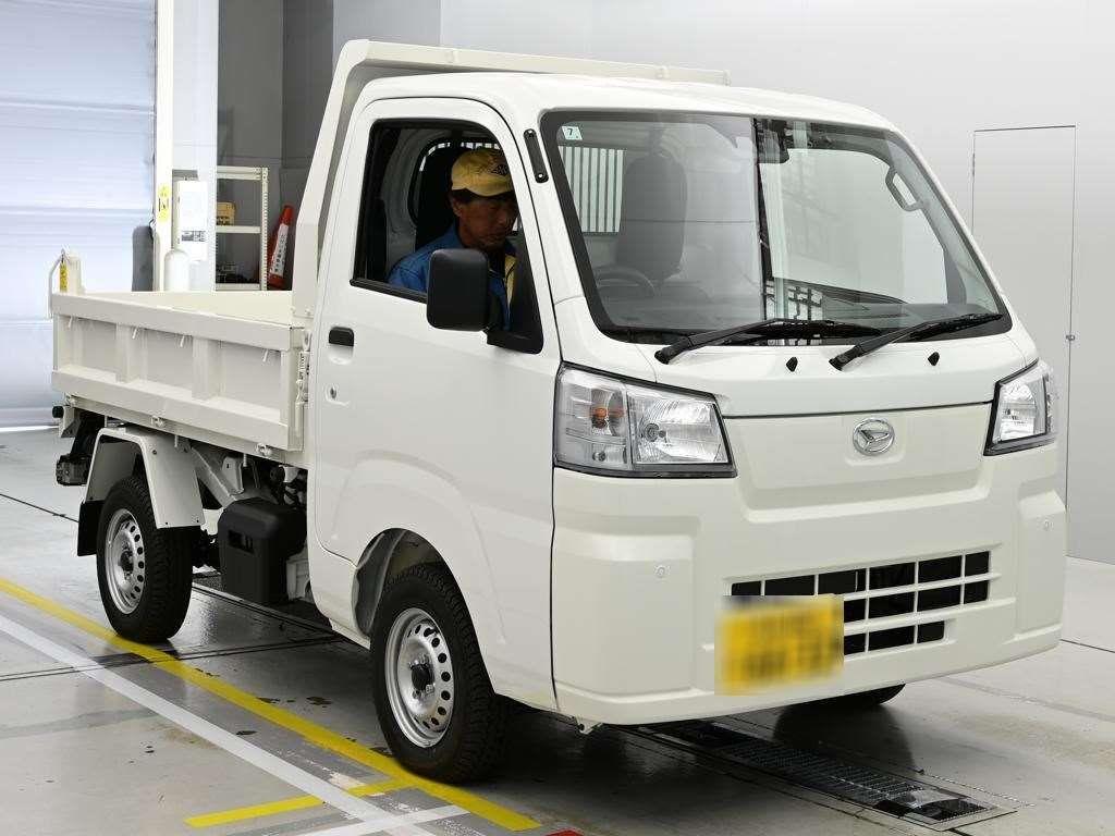 2025 Daihatsu HiJet