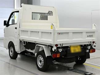 2025 Daihatsu HiJet - Thumbnail