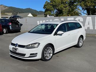 2014 Volkswagen Golf - Thumbnail