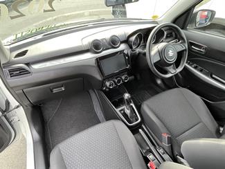 2020 Suzuki Swift - Thumbnail