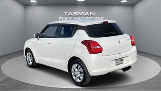 2020 Suzuki Swift - Thumbnail