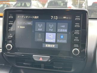 2020 Toyota Yaris - Thumbnail