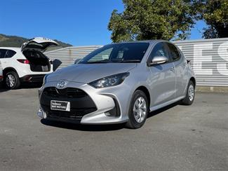 2020 Toyota Yaris - Thumbnail