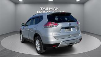 2015 Nissan X-Trail - Thumbnail
