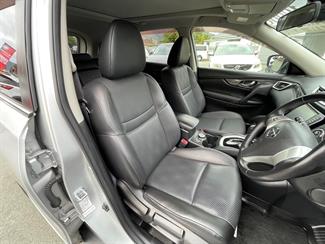 2015 Nissan X-Trail - Thumbnail