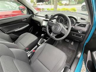 2017 Suzuki Swift - Thumbnail