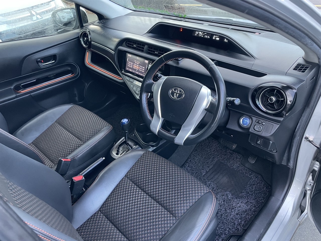 2015 Toyota Aqua