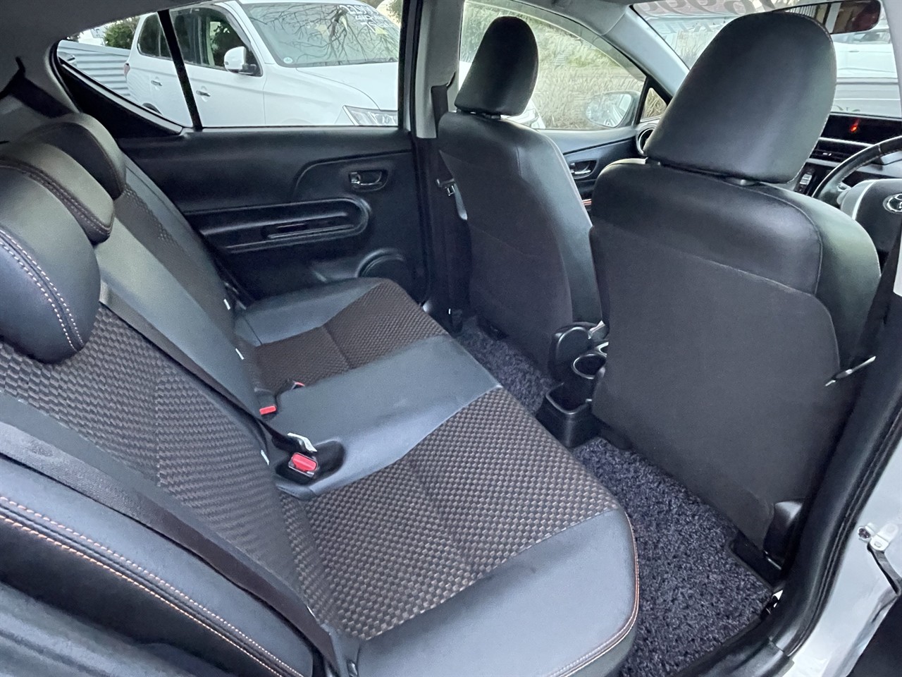 2015 Toyota Aqua