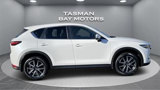2018 Mazda CX-5 - Thumbnail