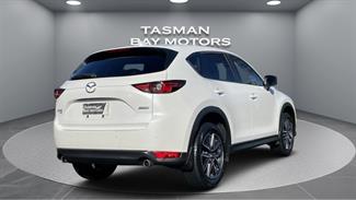 2018 Mazda CX-5 - Thumbnail