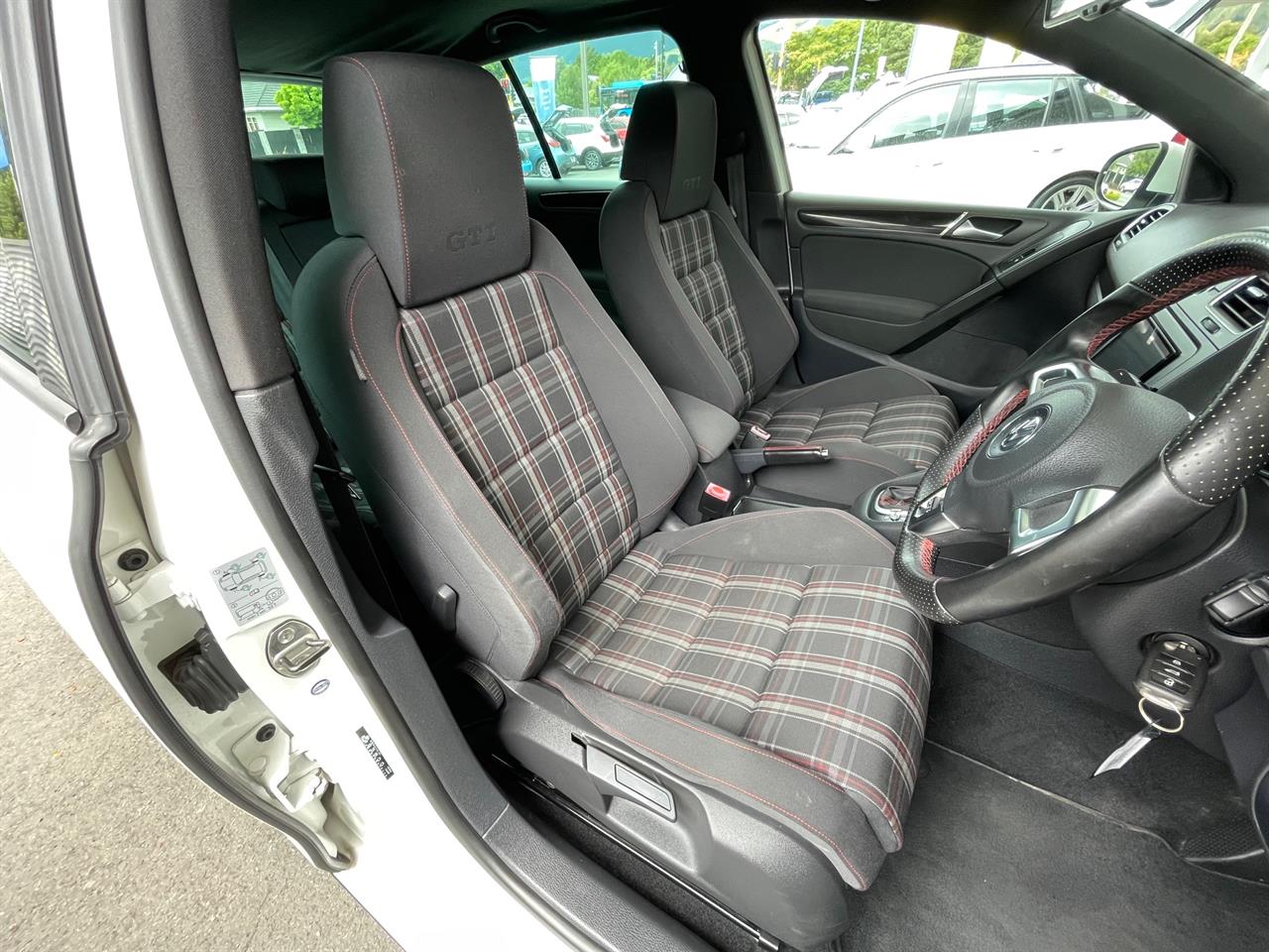 2012 Volkswagen Golf