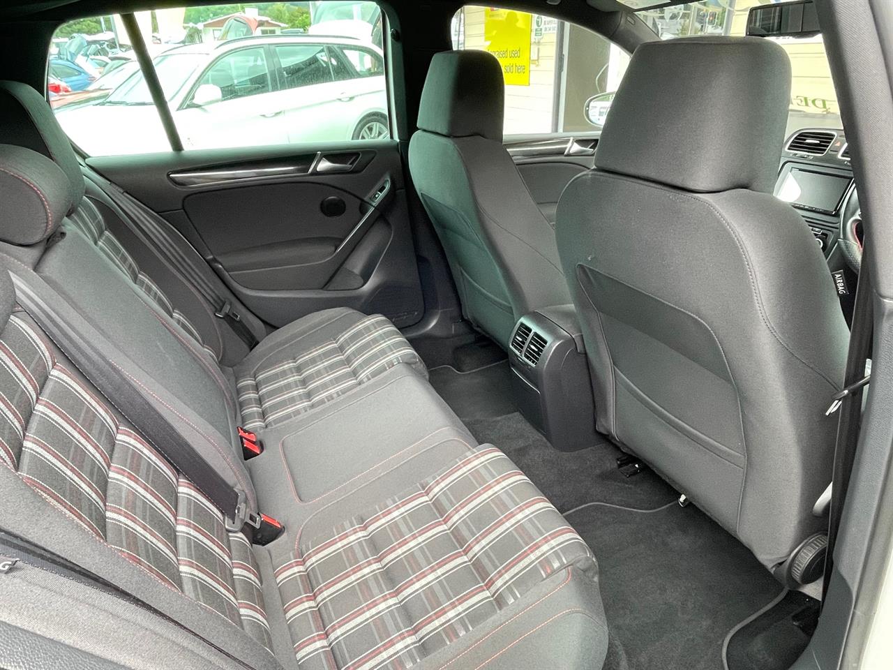 2012 Volkswagen Golf