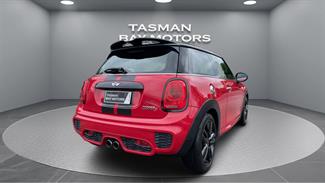 2015 Mini Cooper - Thumbnail