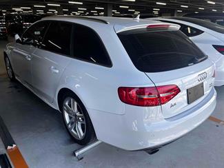 2016 Audi A4 - Thumbnail