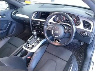 2016 Audi A4 - Thumbnail
