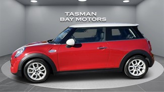 2015 Mini Cooper - Thumbnail