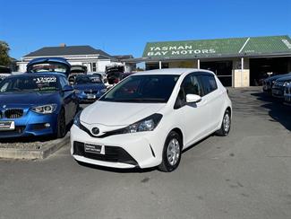 2015 Toyota Vitz - Thumbnail