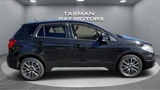 2015 Suzuki SX4 - Thumbnail
