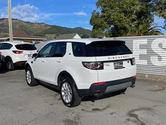 2016 Land Rover Discovery Sport - Thumbnail