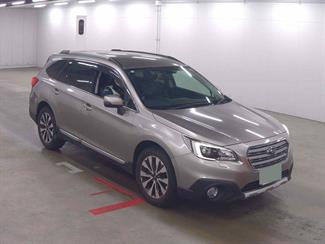 2015 Subaru Outback - Thumbnail