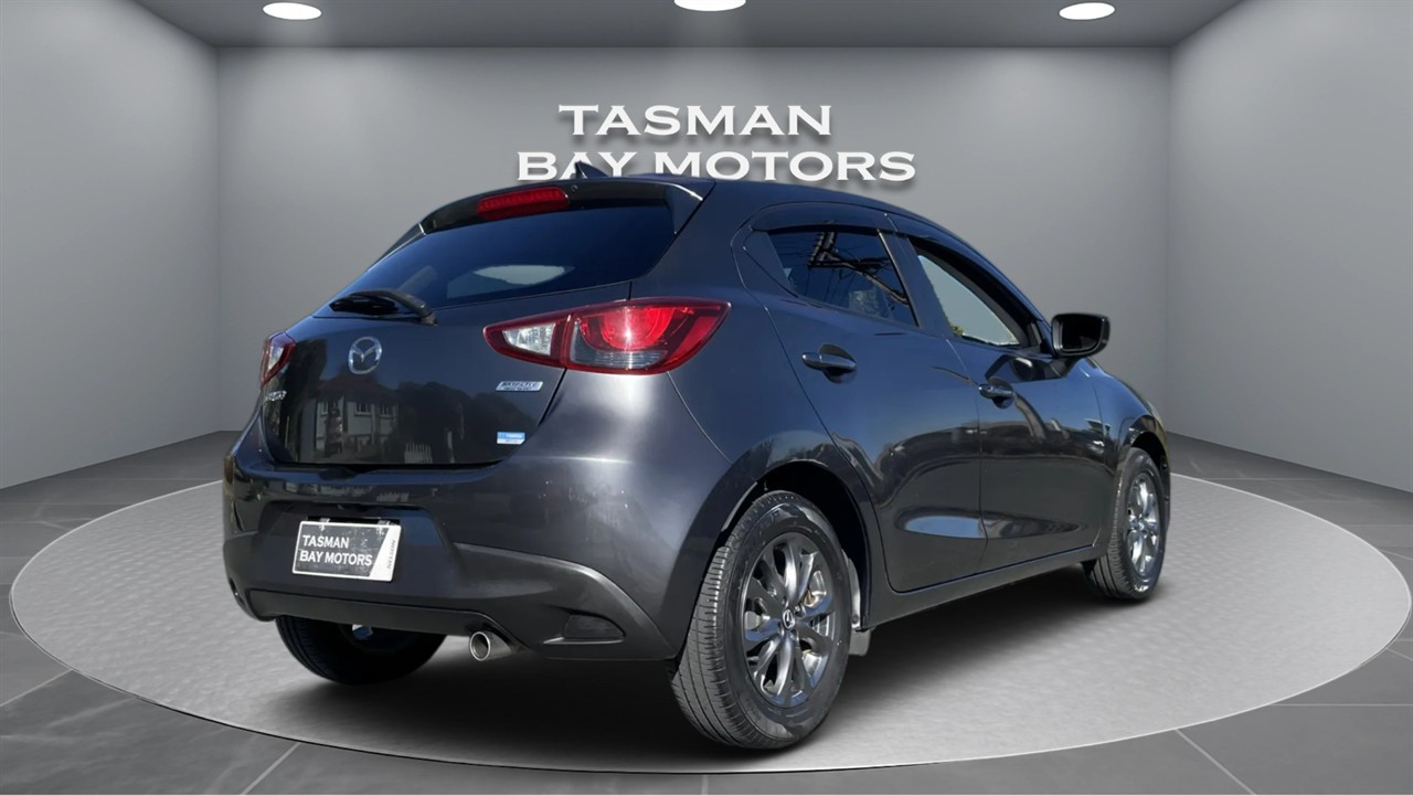 2016 Mazda Demio