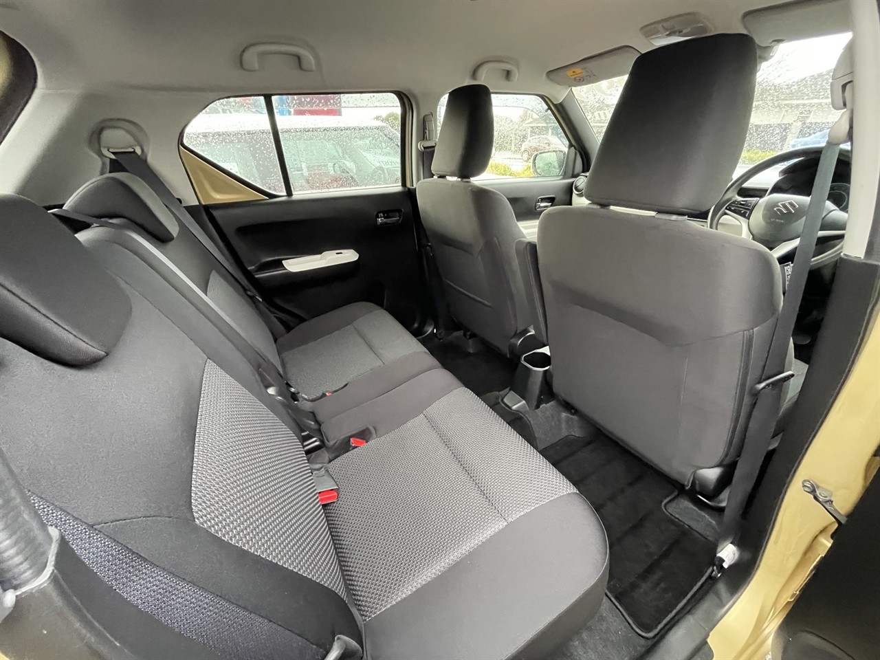 2016 Suzuki Ignis