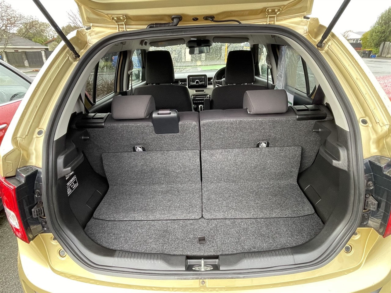 2016 Suzuki Ignis