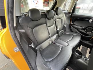2015 Mini Cooper - Thumbnail