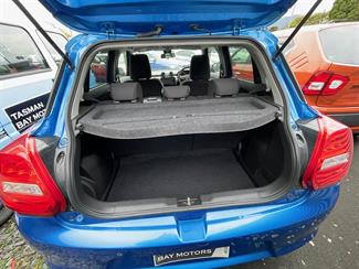 2020 Suzuki Swift - Thumbnail