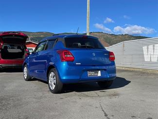 2020 Suzuki Swift - Thumbnail