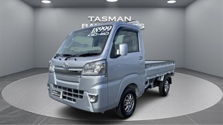 2020 Daihatsu HiJet - Thumbnail
