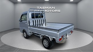 2020 Daihatsu HiJet - Thumbnail
