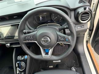 2021 Nissan Kicks - Thumbnail