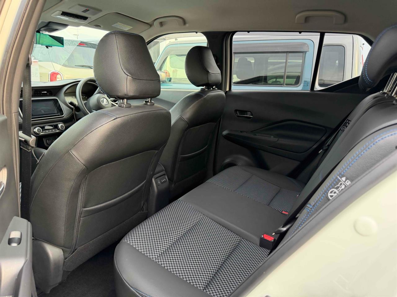 2021 Nissan Kicks