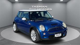 2005 Mini Cooper - Thumbnail
