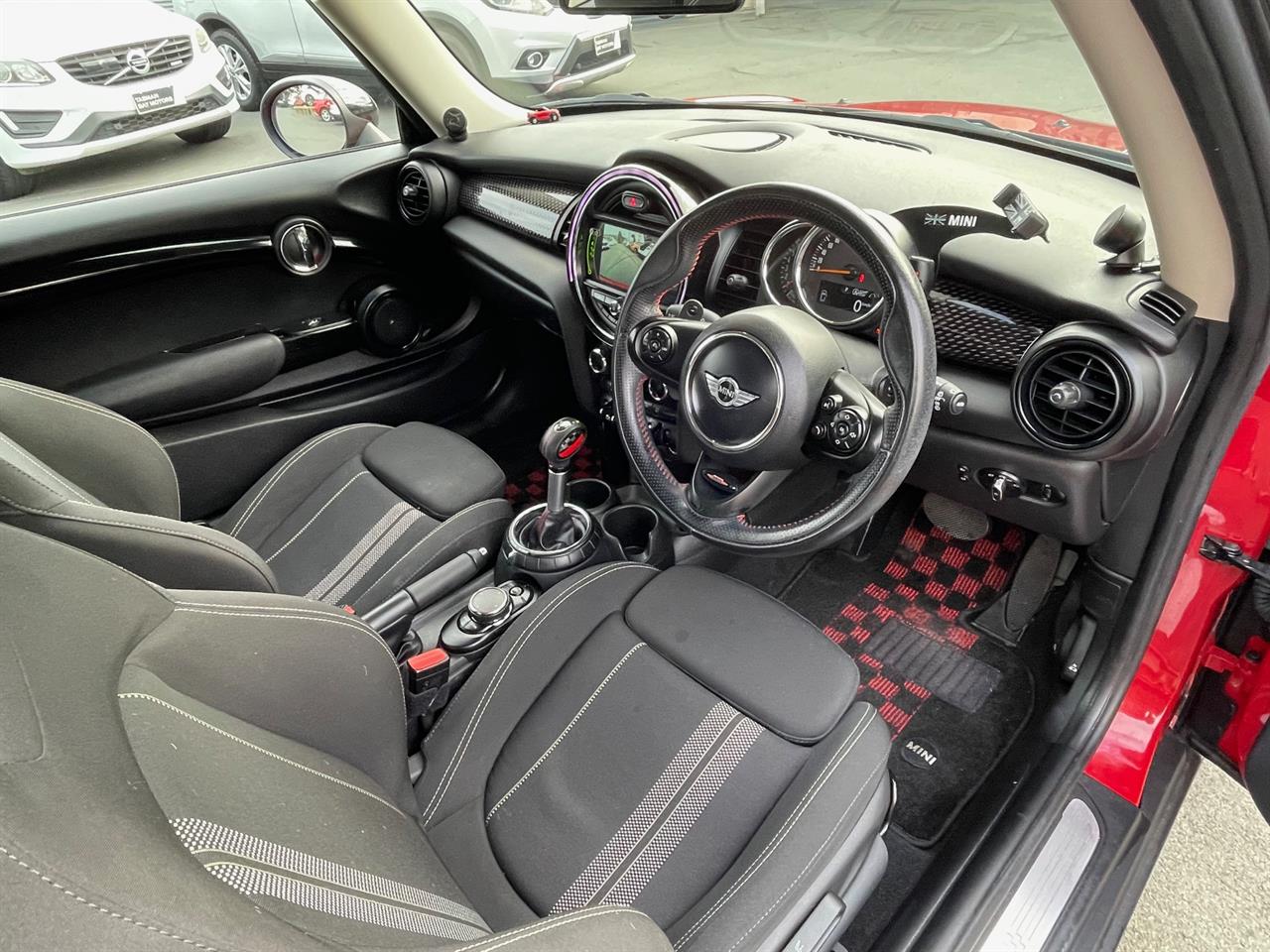 2017 Mini Cooper