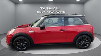 2017 Mini Cooper - Thumbnail