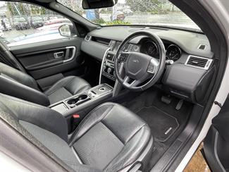 2016 Land Rover Discovery Sport - Thumbnail