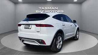 2019 Jaguar E-PACE - Thumbnail