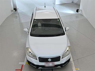 2016 Suzuki SX4 - Thumbnail