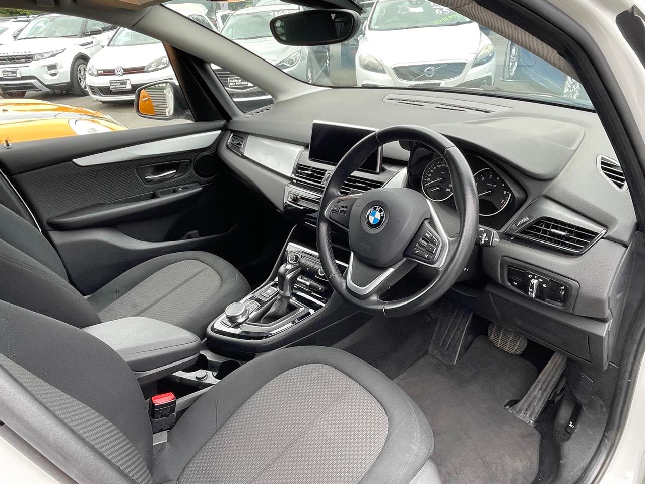 2016 BMW 218i