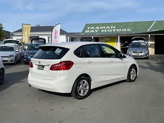 2016 BMW 218i - Thumbnail