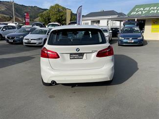 2016 BMW 218i - Thumbnail