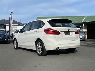 2016 BMW 218i - Thumbnail