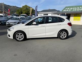 2016 BMW 218i - Thumbnail