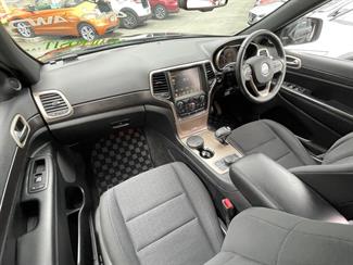2014 Jeep Grand Cherokee - Thumbnail