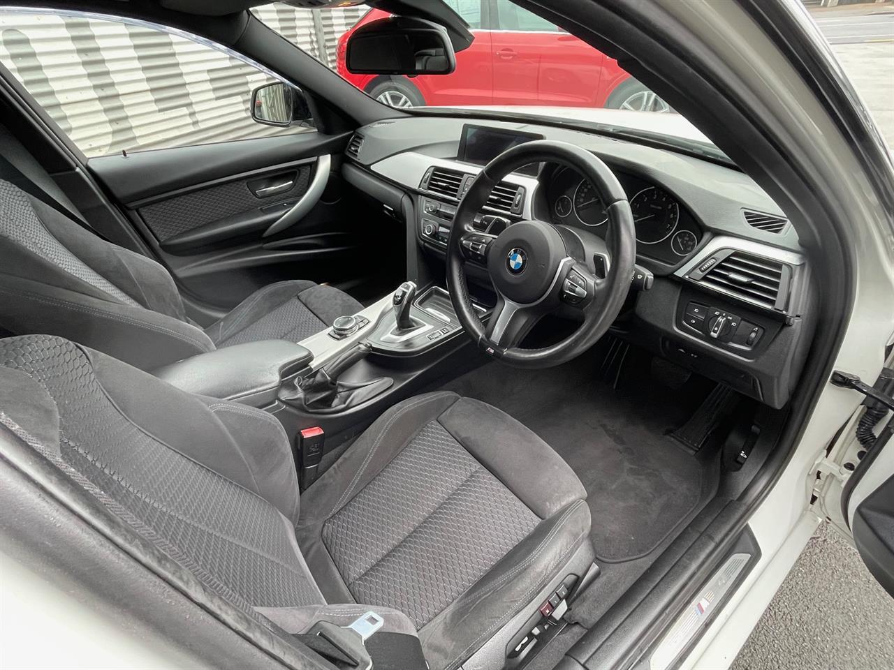 2014 BMW 320i