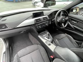 2014 BMW 320i - Thumbnail